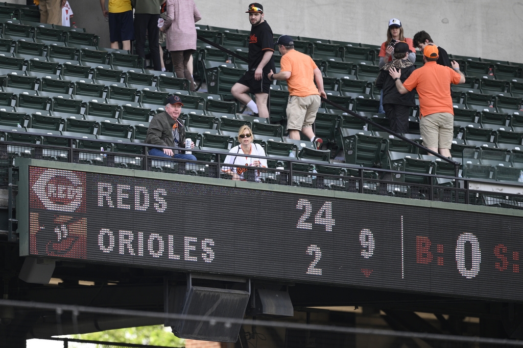 MLB(影)／誰說8、9兩棒是弱棒？紅人隊這兩棒今天打下誇張的13分打點