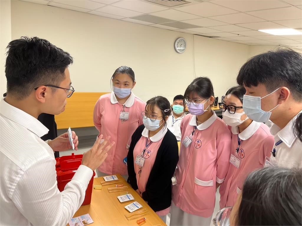 重金搶人!仁德醫專攜手中國醫大「設護理師培育專班」畢業後年薪上看百萬