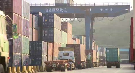 貨櫃三雄今年獲利恐腰斬! 法人:三雄明年恐轉虧