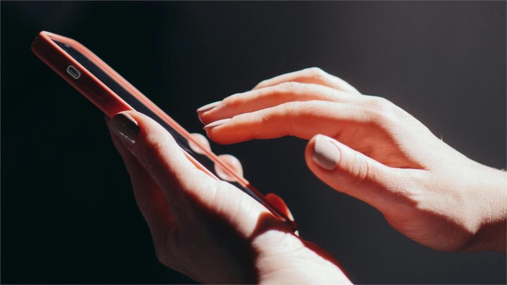 Threads瘋傳「網紅收入排名」竟是騙局？Joeman揭暗黑內幕：篩選出笨蛋