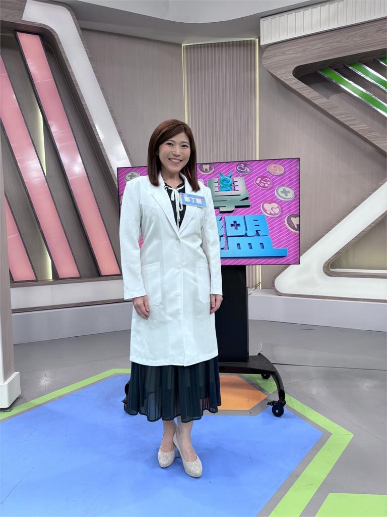 《醫學大聯盟》睡神附身！王瞳「神級沉睡」連睡著吃甘梅薯條都忘光