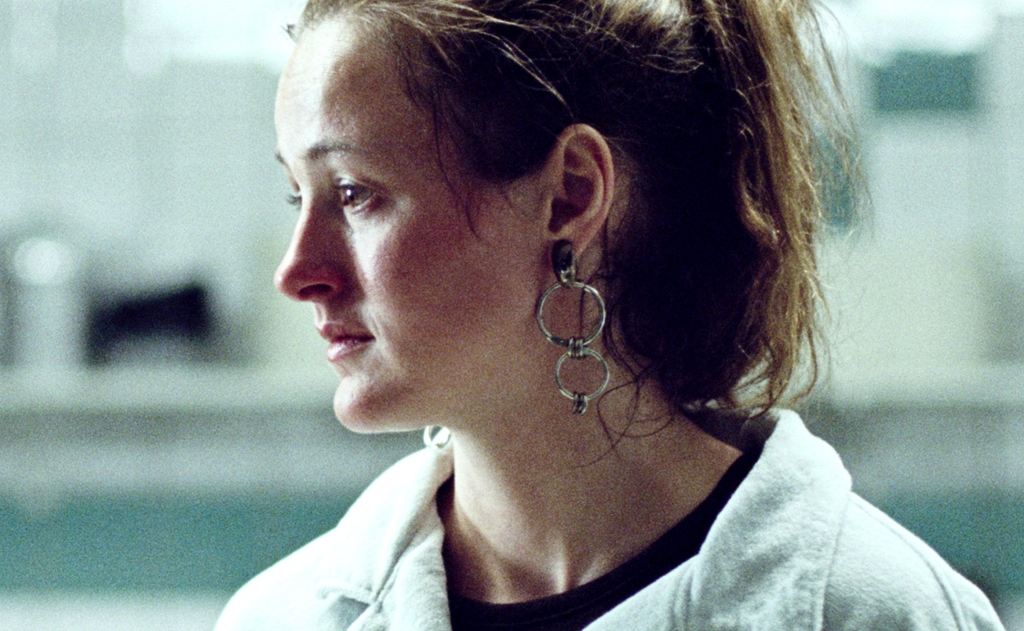 坎城影后伴「兒屍」演《復活劫》!情緒潰堤哭到不能自己