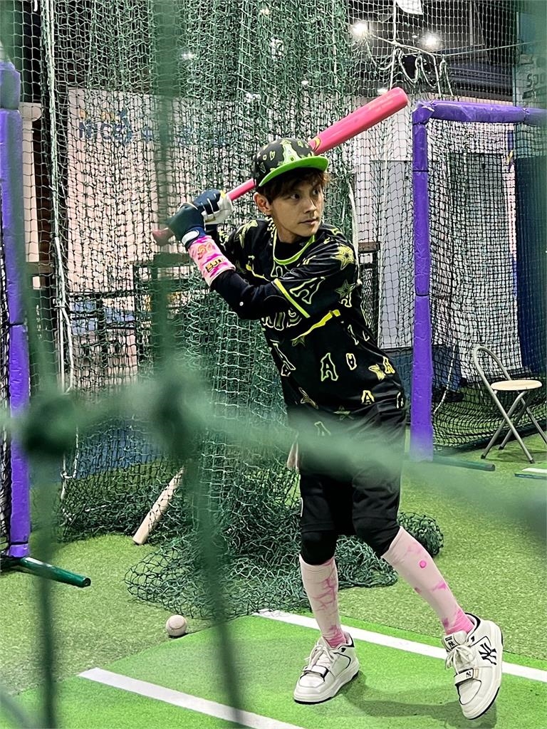 阿翔熱血報世壯運啦啦隊女神名變隊名!短今許諾冠軍賽加油「1關鍵」