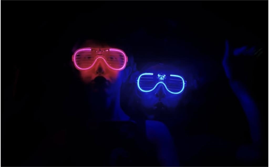 男神曹佑寧31歲生日放閃同框女友！王淨甜喊「愛的小名」禮物也曝光！