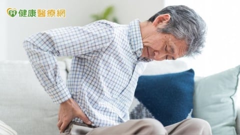 66歲翁沒病沒痛竟揪出大腸癌！　醫提醒：45歲起這檢查一定要做