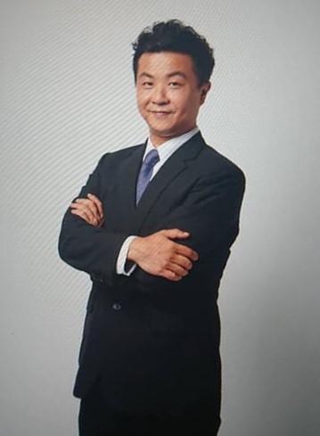 狂打金秀賢「見呂秋遠卻消音」！醫不忍猛批李怡貞「違反倫理」本人親反擊了