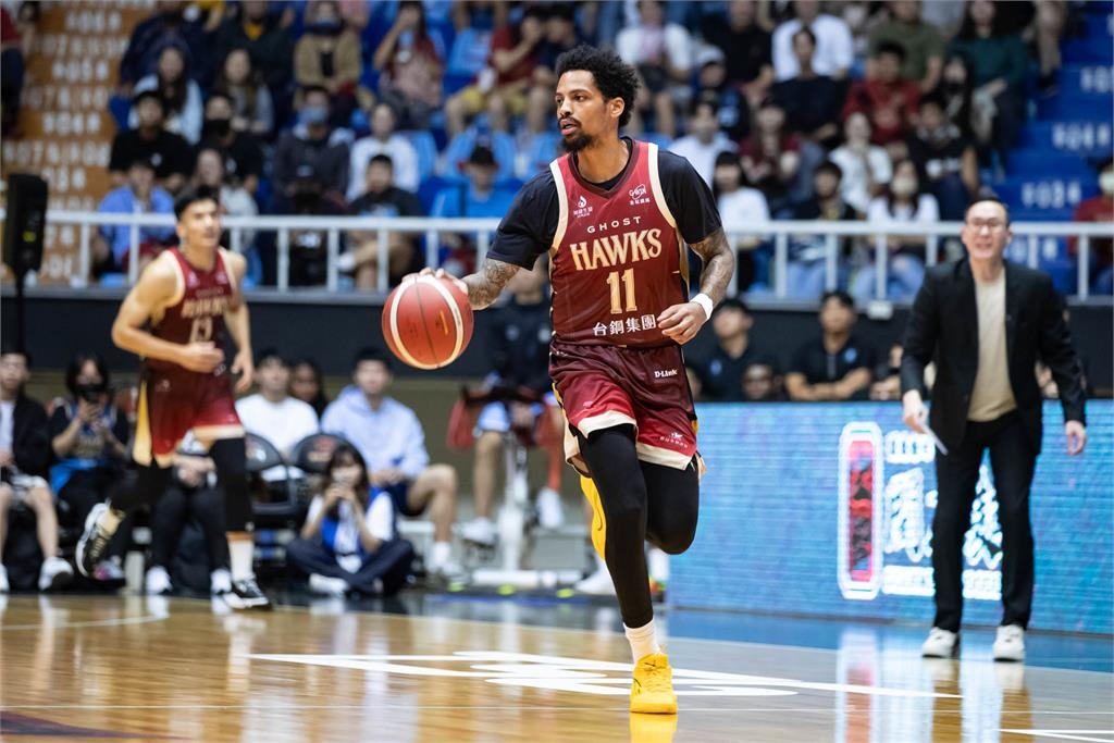 PLG(影)/台鋼獵鷹拒絕淘汰!111:104險勝富邦勇士將戰線拖入第四戰