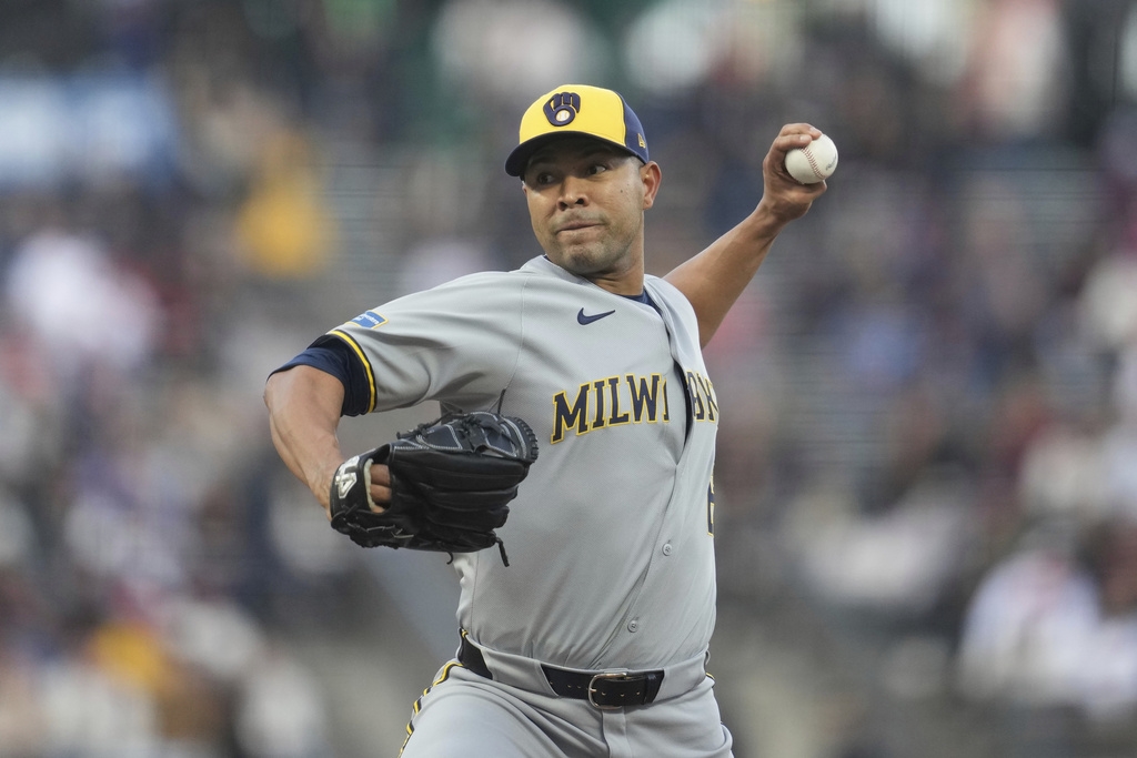 MLB(影)／釀酒人先發投Quintana開季4勝0敗　追平名人堂巨投的隊史紀錄