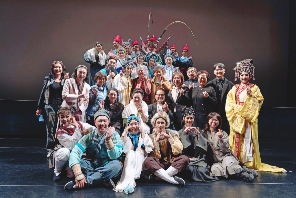 白冰冰演過歌仔戲!40年前清秀扮相曝光 自爆空降主角被針對