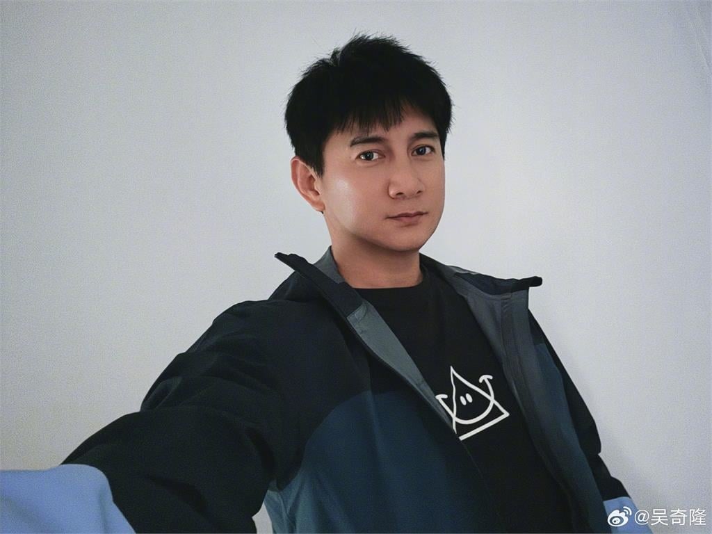 中國少林寺武僧「低調現身」竟是吳奇隆！離台近況震撼流出…網驚：出家了