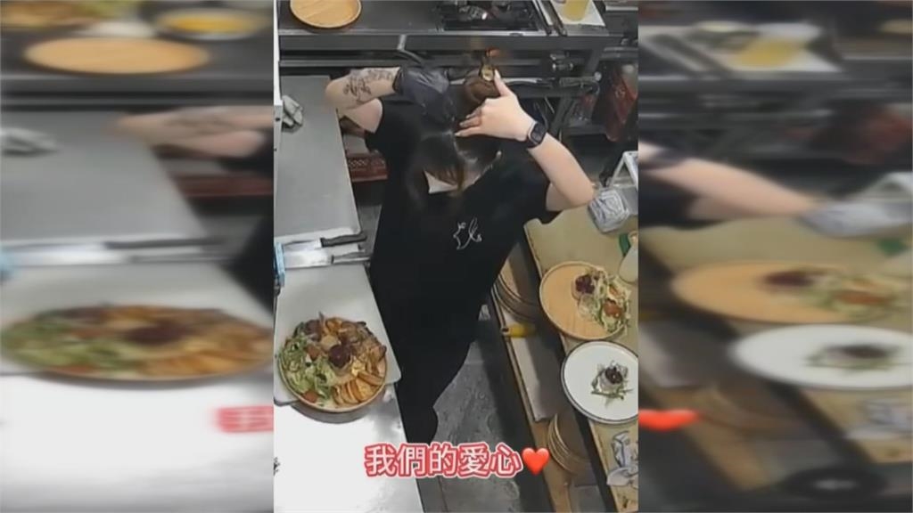 不敢相信！員工對餐點「施法」　畫面曝光網熱議