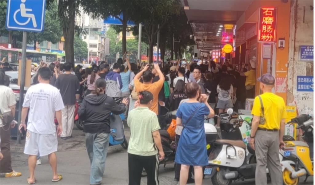 劉畊宏爆「餐廳強制清場」要求讓座！急道歉「脫口1句」小粉紅怒：陰陽怪氣