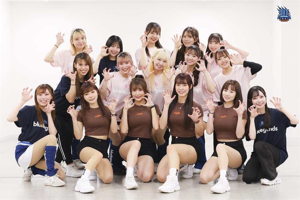 中職/台日雙獅好友10週年!女孩+吉祥物前進西武獅 嗆斯串燒應援帶日本吼起來