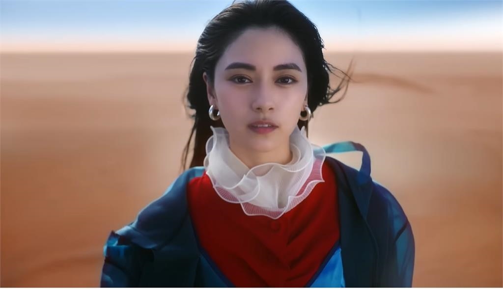 銀行廣告正妹「美得像AI」撞臉3女神!網挖IG「私下模樣」網看呆:怎麼會…