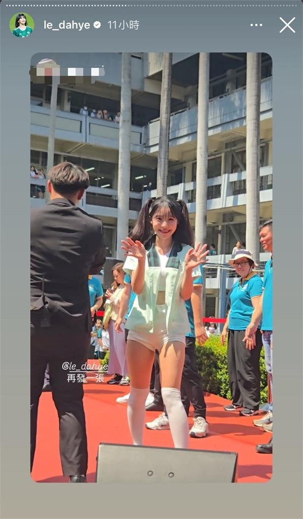 李多慧突現身「高中校慶熱舞」！中空超辣look「近距離互動」學生嗨翻