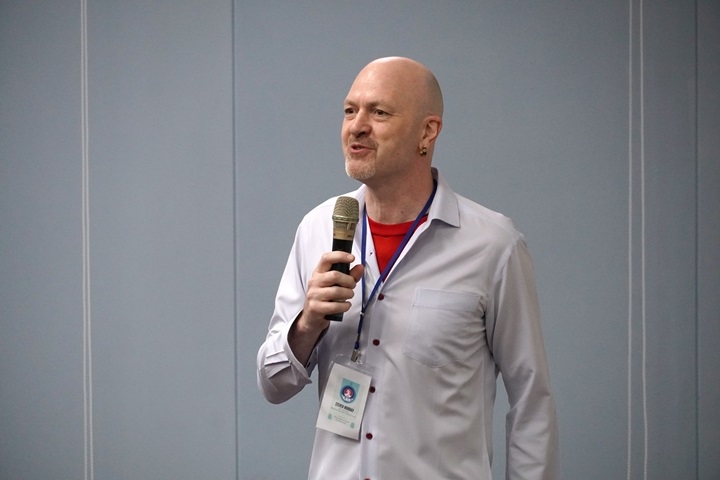 發展EMI雙語教學　中華大學邀8院校激盪新教學模式