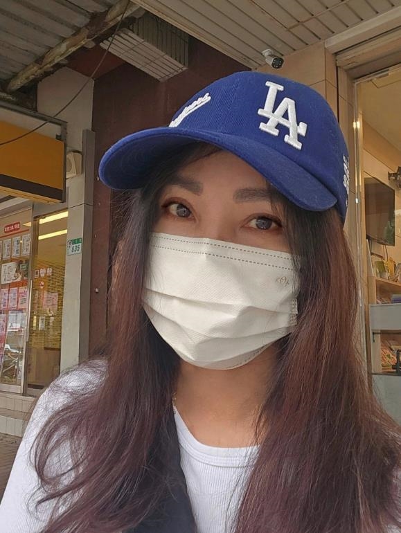 68歲陳美鳳「臉蛋遮住大半」現蹤診所!本尊親曝「真實病況」網驚:哇…