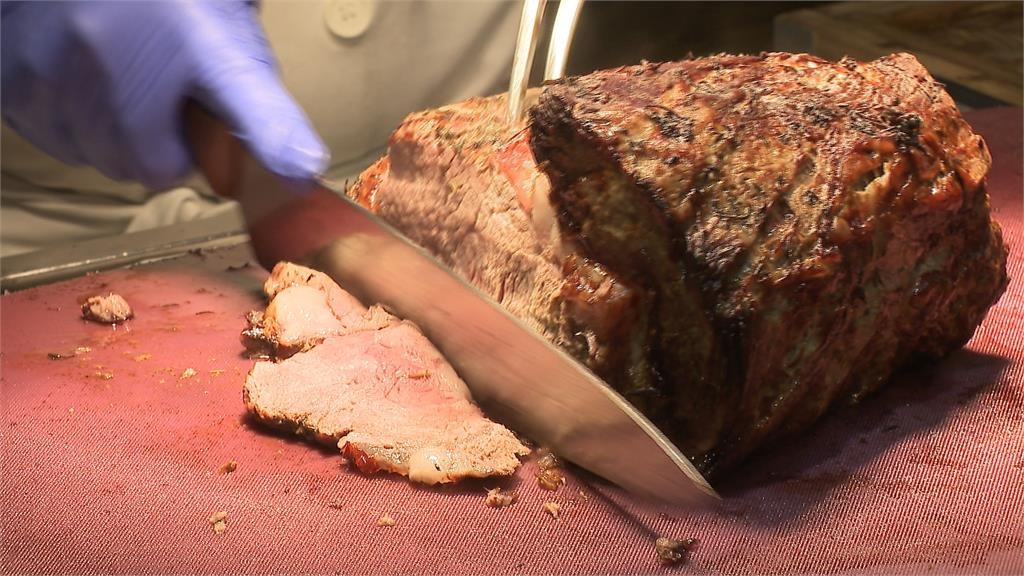 超佛！台北飯店業者逆勢操作　自助餐降價回饋民眾