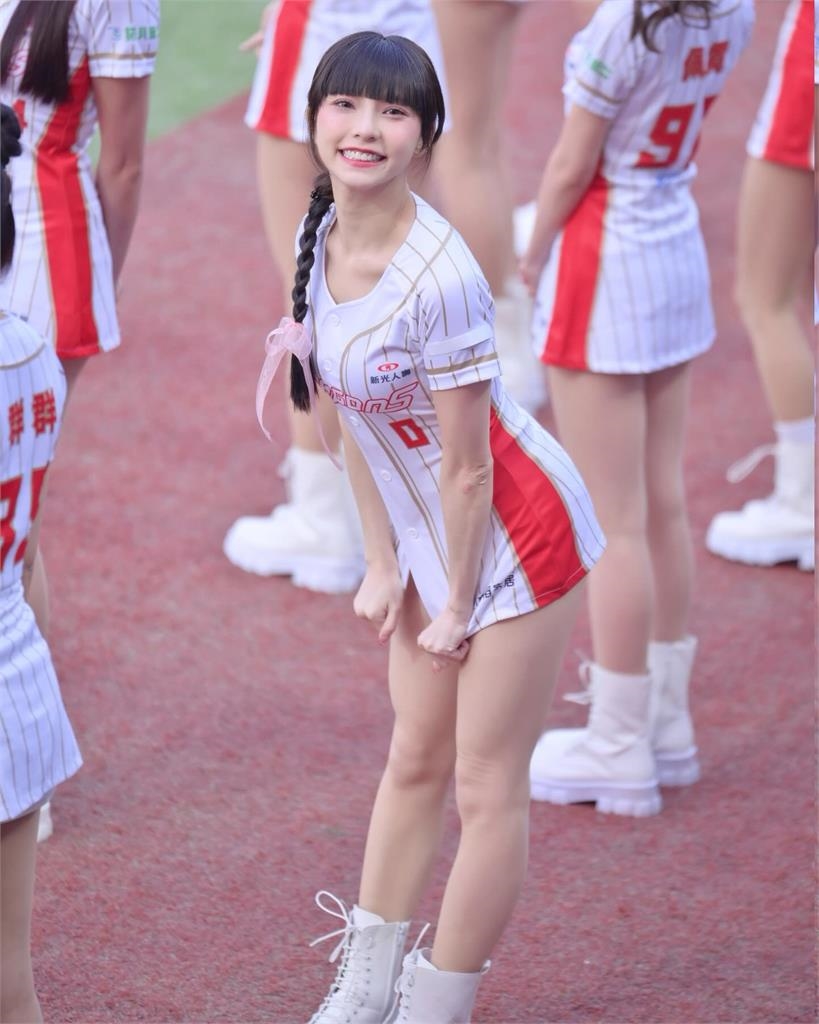 又是啦啦隊出事！小珍奶被爆曾「偷吃已婚男同事」超慘結局曝光