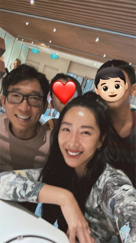 隋棠母親節「開吃榴槤」慘遭轟出房 3娃護媽嗆爸:你去陽台待著!