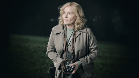 凱特溫絲蕾鑽研《她眼中的世界》像被附身 神演技讓黎米勒兒子讚:太真實了