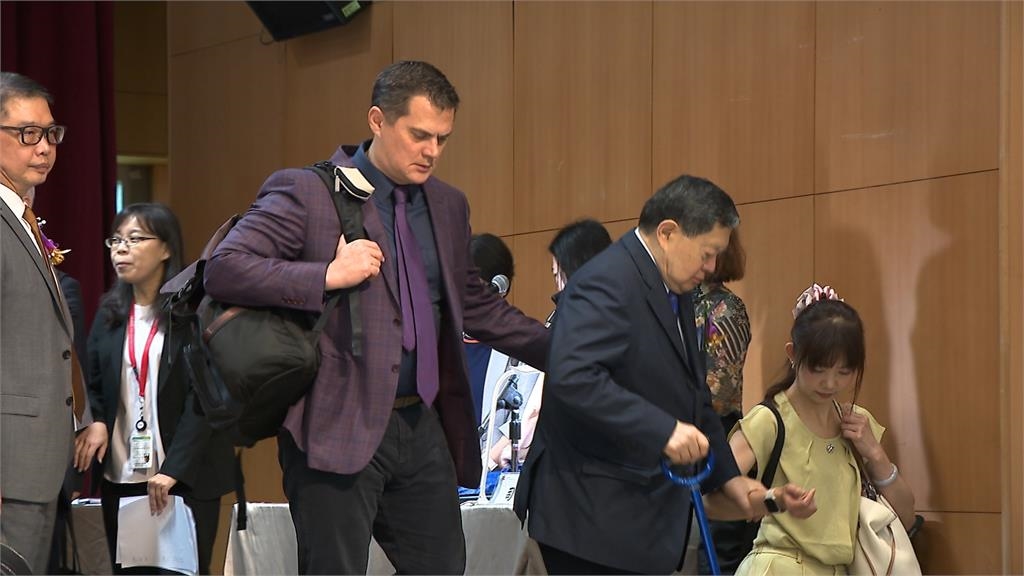 遠傳去年合併營收1046億　配息3.56元創6年新高