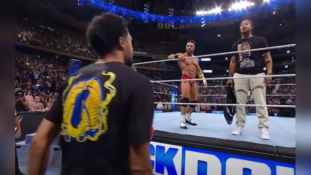 NBA(影)／東區決賽戲碼預定？球星抄折凳衝上WWE擂台　 尼克差一勝再對決溜馬