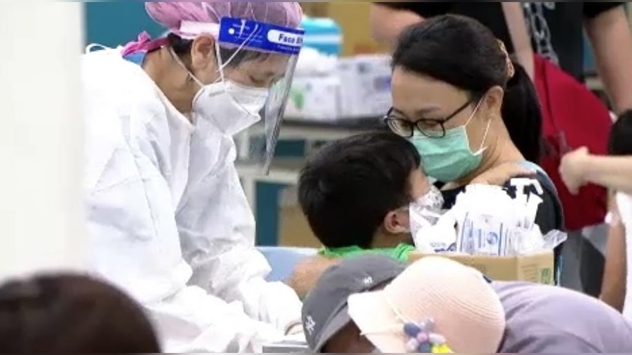 新冠進化升溫…起床「1動作」是中鏢新警訊？萬人爆共鳴「這部位痛爆」