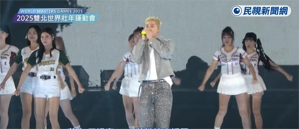 世壯運／周湯豪開幕式合體48位啦啦女神！口誤出包喊「世大運」深夜道歉了