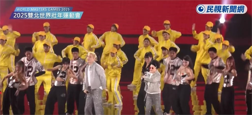 世壯運／周湯豪開幕式合體48位啦啦女神！口誤出包喊「世大運」深夜道歉了