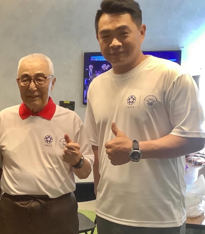 世壯運／棒壇、科技業2大神獸跨界同框！彭政閔、黃仁勳「史詩級合照」曝