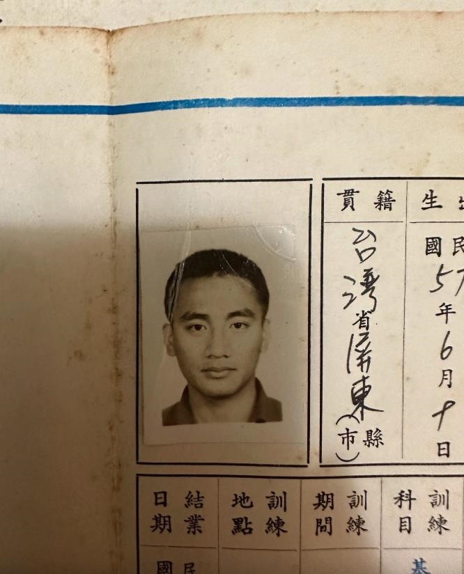 《海角七號》民雄「特種背景」超硬！PO照「炫腹」網嗨翻：台灣之光