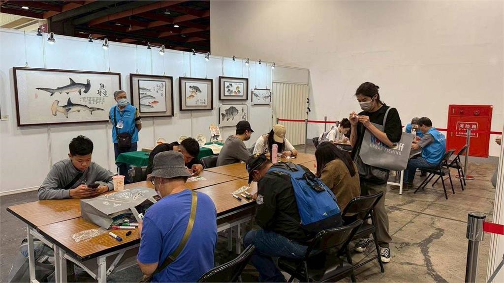 臺灣釣具博覽會世貿登場 魚拓、彩繪、親子共享釣魚樂