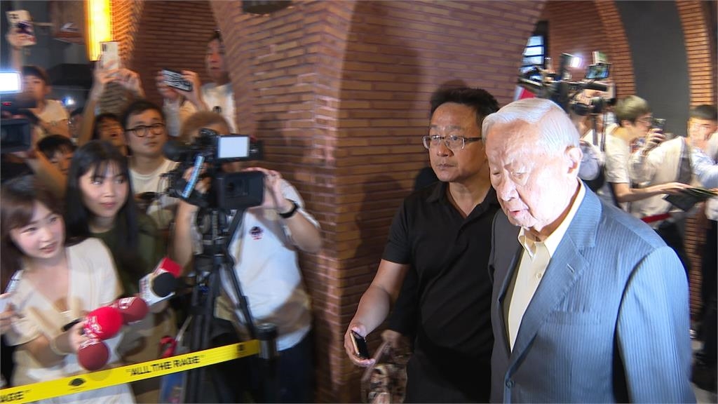 黃仁勳出席林百里晚宴 談H20晶片坦言:非常遺憾