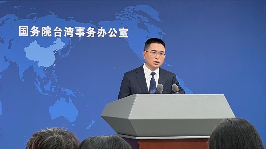 館長大讚中國「脫口4字金句」！不滿遭冠名「叛徒」反嗆：我哪裡背叛了