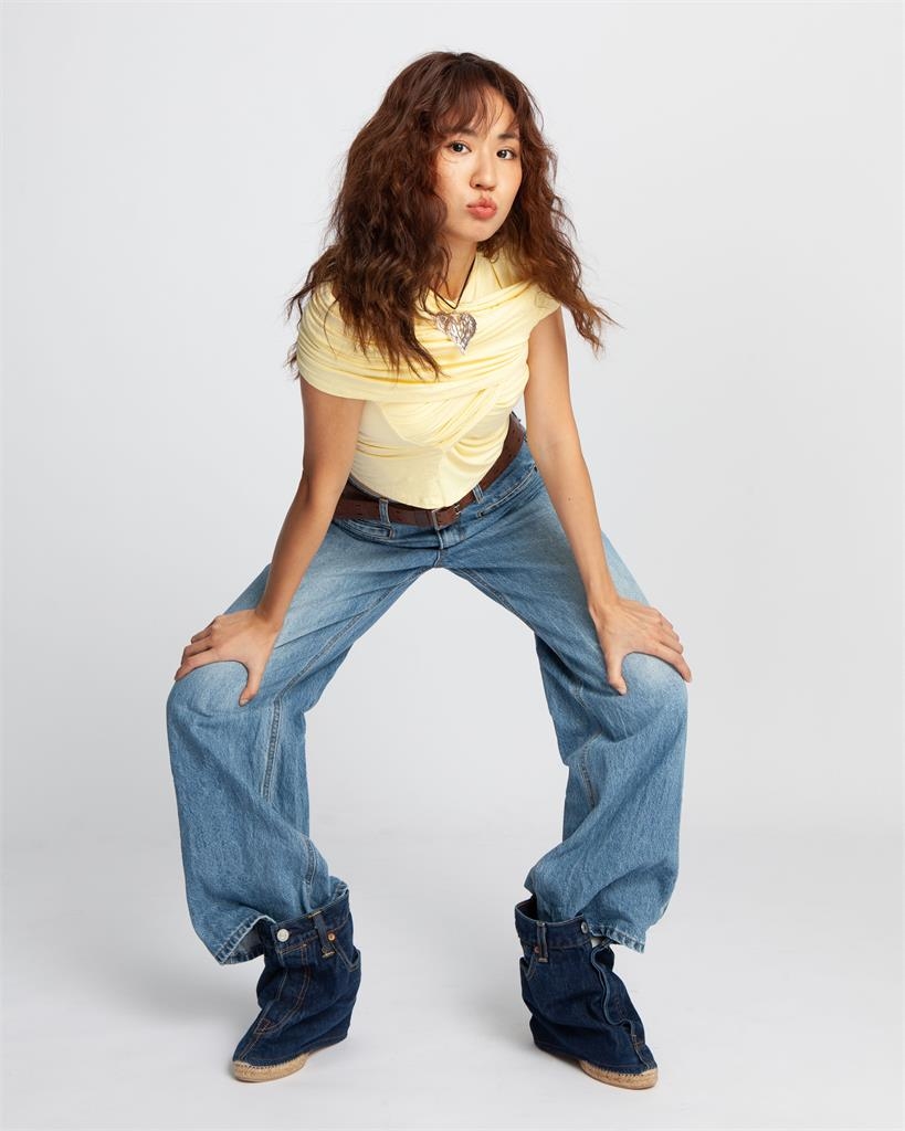 快新聞/Solar頌樂驚喜邀9m88合作! 全新中文單曲6/11問世