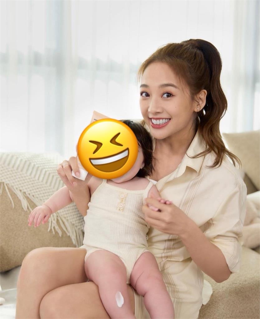鬼鬼1月當媽曬「混血女嬰」廣告掀熱議!網友瘋猜是「妹子」她回應了