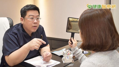 眉毛下垂不只是外觀問題! 整外醫師解析內視鏡提眉術式與注意事項