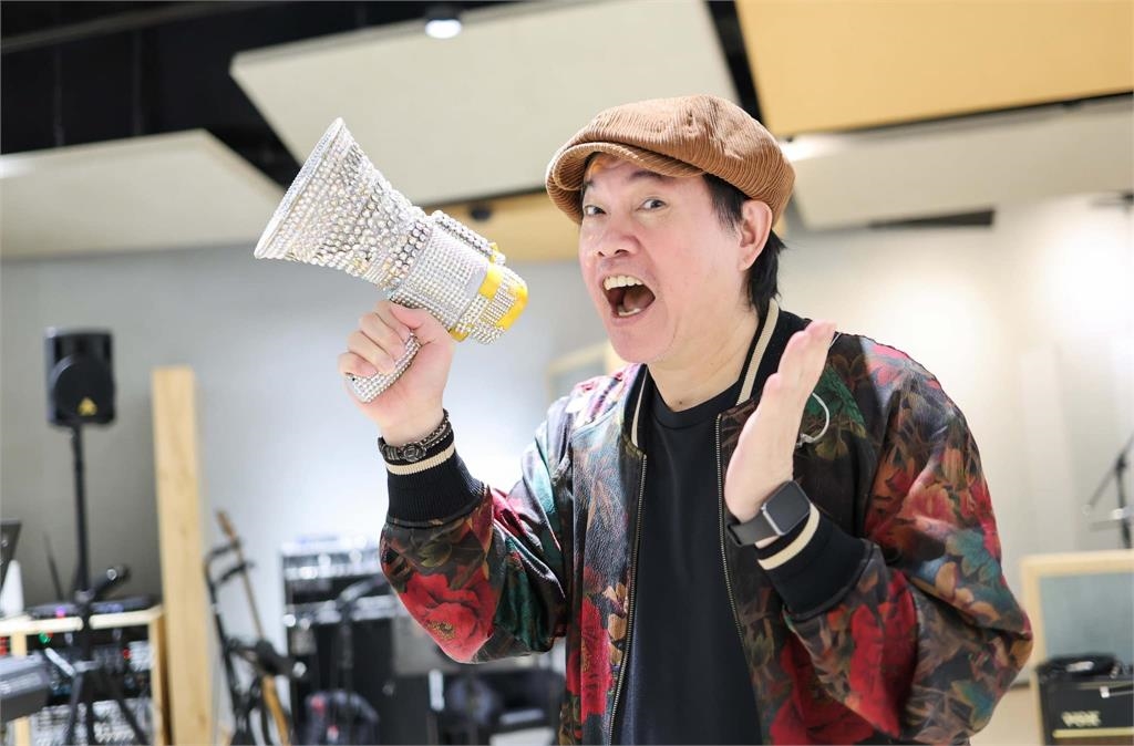 吳宗憲直播大失控！連線康康「句句爆點」狂噴髒話急喊：我要被關播了