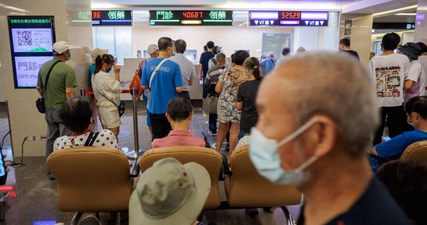 醫界陷嚴峻考驗！5個月66名急診醫離職　醫師嘆：我們濕透仍為病人撐傘