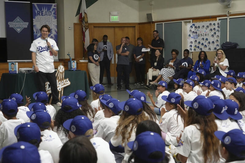 MLB/無人島要帶哪位隊友去?山本由伸:選會「二刀流」的大谷翔平