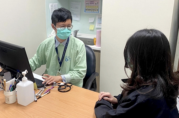 7旬婦健檢揪出0.6公分腦動脈瘤  微創手術排除中風危機