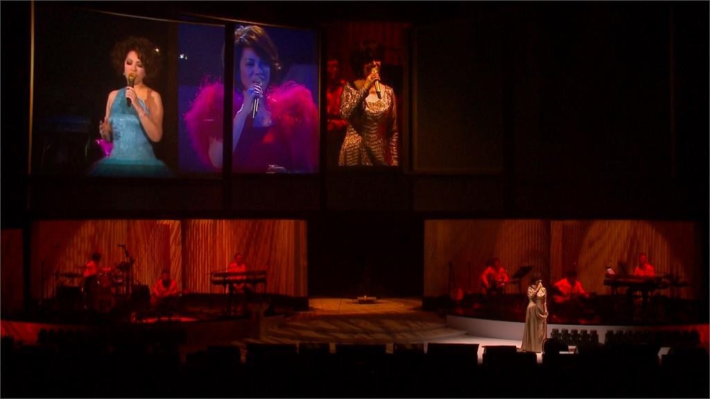 金嗓歌后蔡琴睽違3年開唱　政壇大咖現身捧場