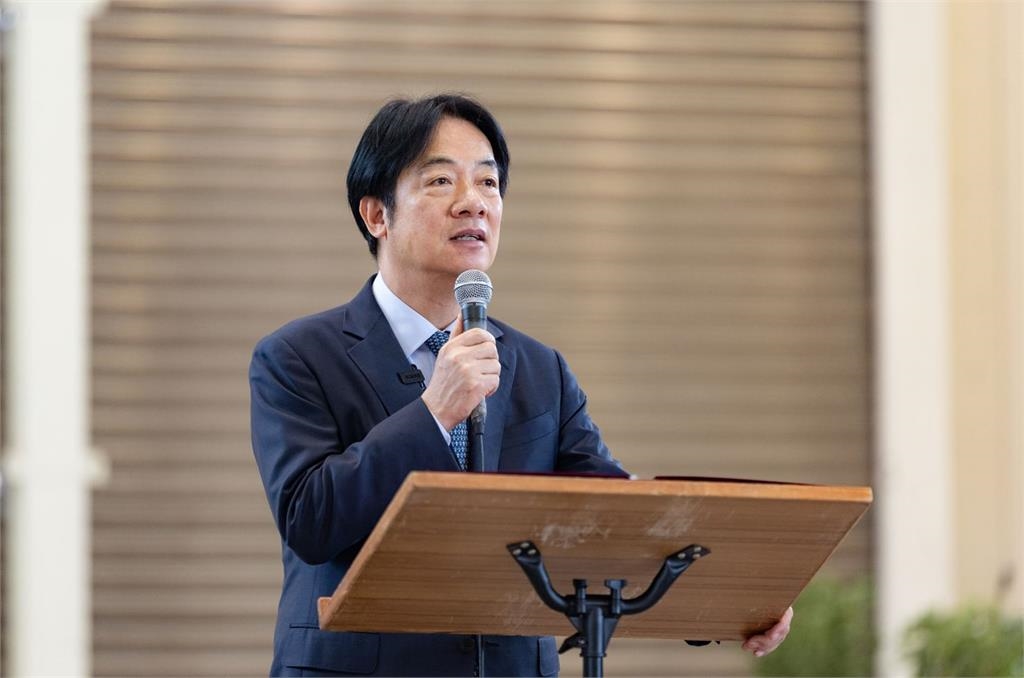 快新聞/高鐵上不只救人!賴清德曾遇「攔轎喊冤」 化解創業者最大危機