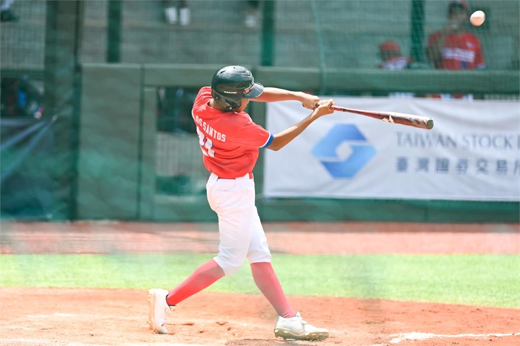 棒球/世界少棒LLB中階組亞太賽登場!台灣隊2分險勝香港 日本28比1扣倒紐西蘭