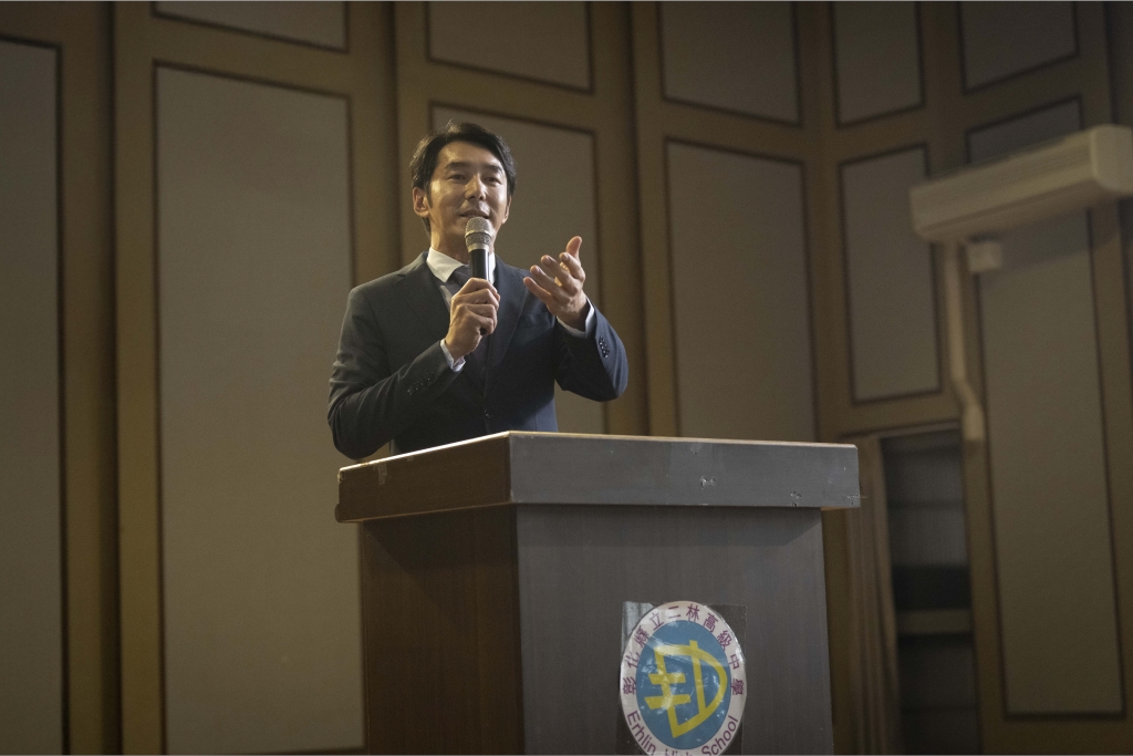 孫淑媚《拜六禮拜》開店生意好到黑道找麻煩 男星急出手相救