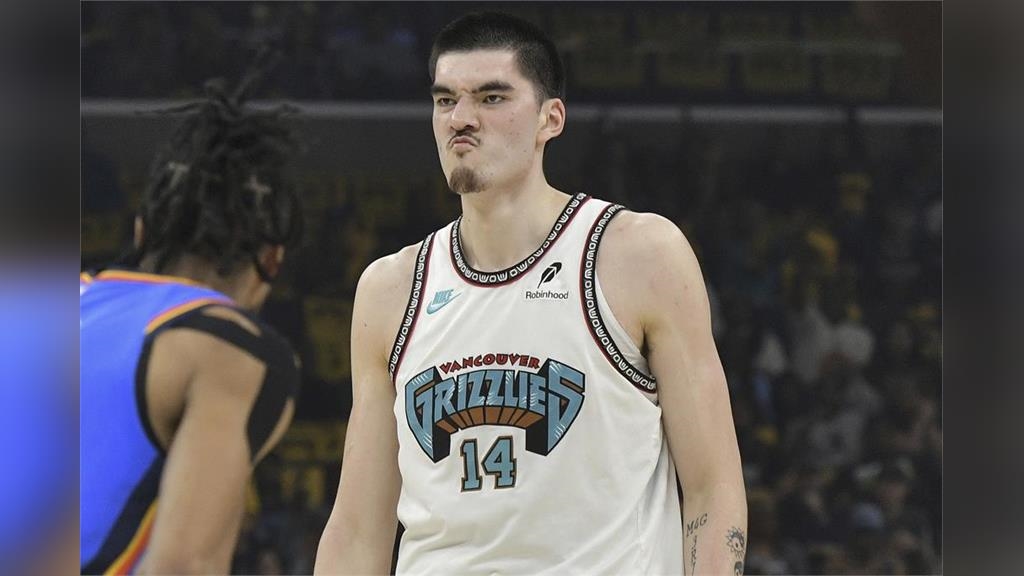 NBA／直接在公路上「頭文字D」！灰熊華裔中鋒周志豪超速遭控危險駕駛