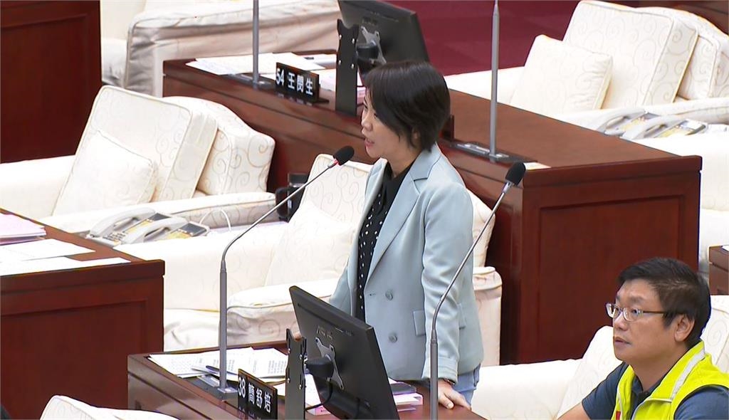 「頻繁索資」爆市府員工離職潮 蔣萬安「放寬」3到7天回覆挨批