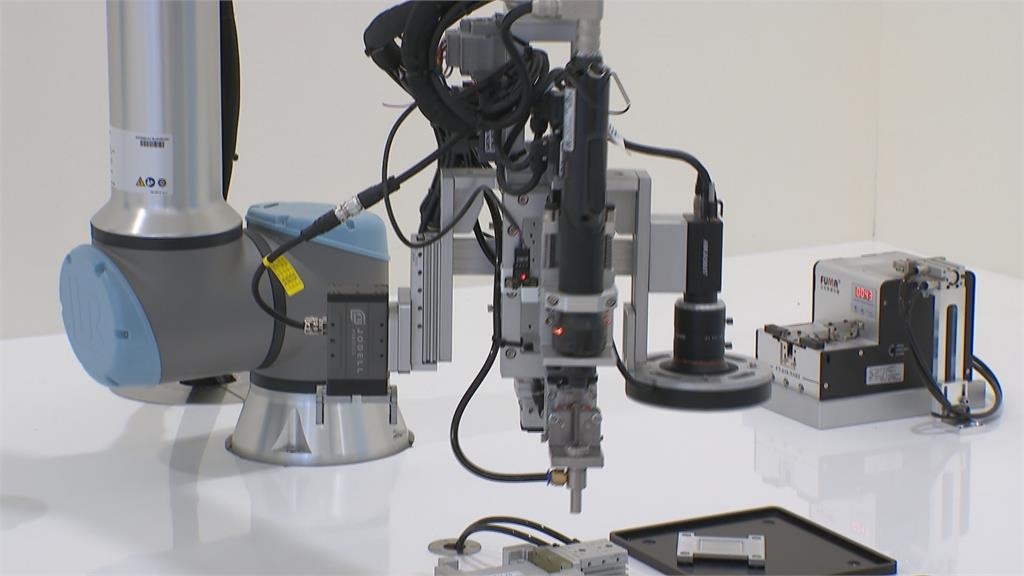 緯創打造「全球營運總部」員工餐廳曝光