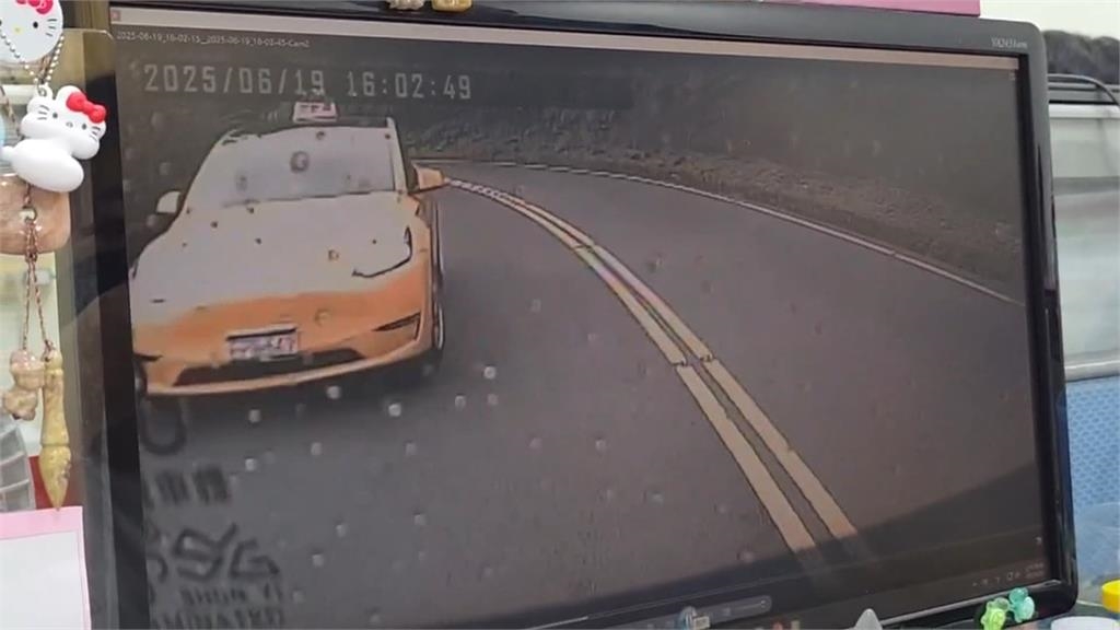 遊覽車逆向開山路! 網諷:台灣好行差點變一路好走